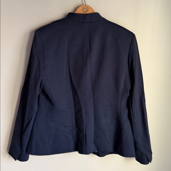 NEW J Crew Going-out blazer in stretch twill 14 - Picture 3 of 10